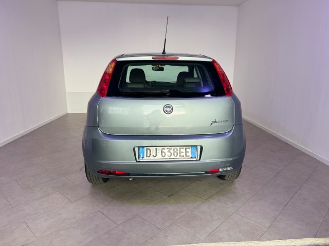 FIAT Grande Punto usata 12