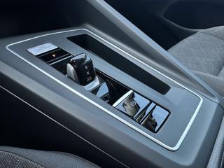 VOLKSWAGEN Golf usata, con Controllo automatico clima