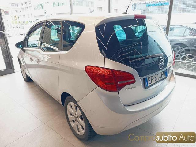 OPEL Meriva usata, con Chiusura centralizzata