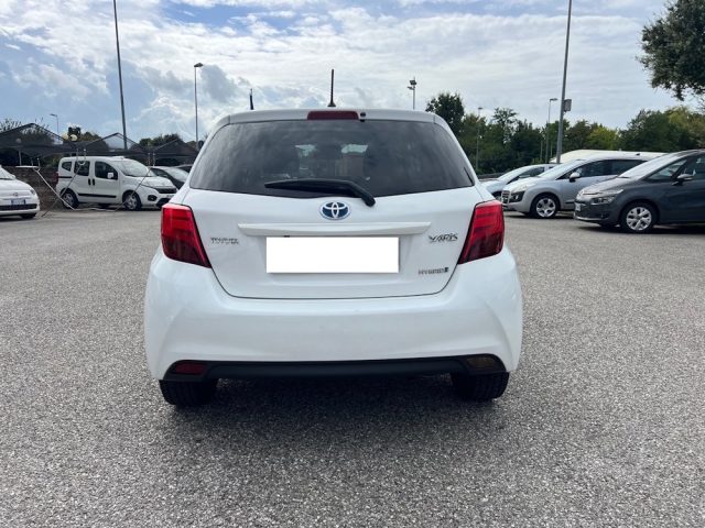 TOYOTA Yaris usata, con Boardcomputer