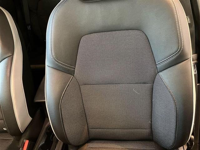 RENAULT Captur usata 23