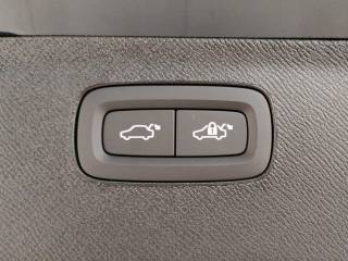VOLVO XC90 usata, con Sistema di navigazione