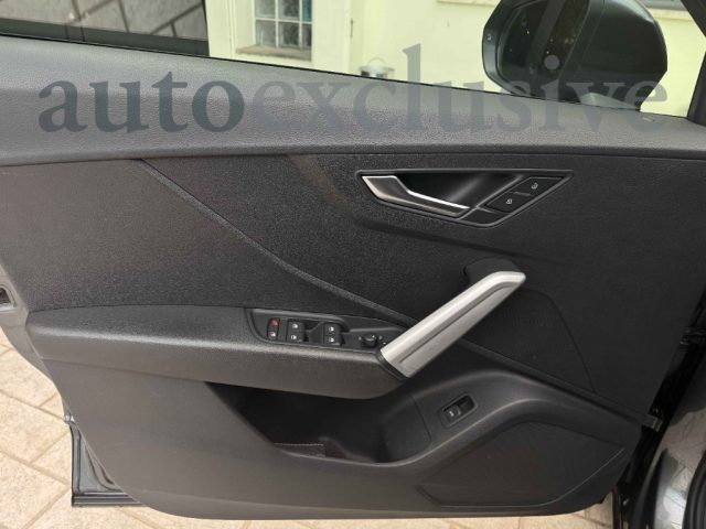 AUDI Q2 usata, con Airbag testa