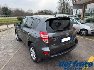 TOYOTA RAV 4 usata, con Airbag Passeggero
