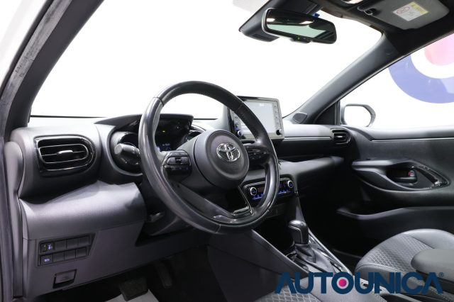TOYOTA Yaris usata, con Boardcomputer