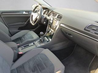 VOLKSWAGEN Golf usata, con Controllo trazione
