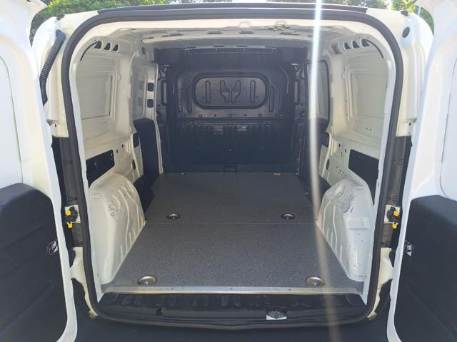 FIAT Doblo usata, con Airbag