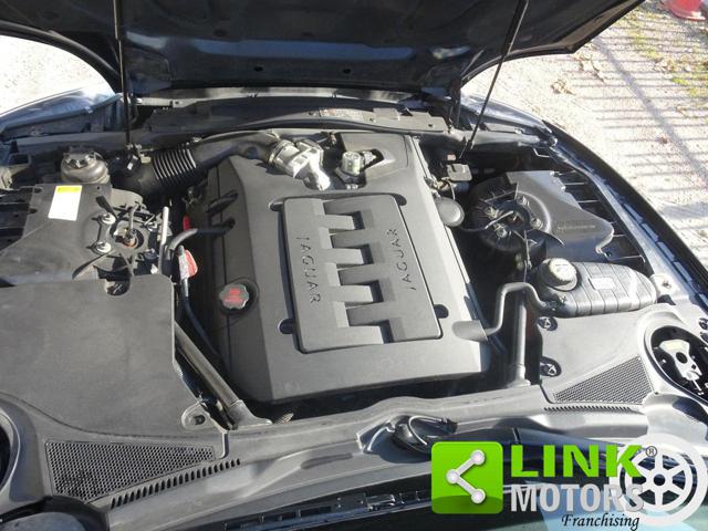 JAGUAR XK usata, con Bluetooth