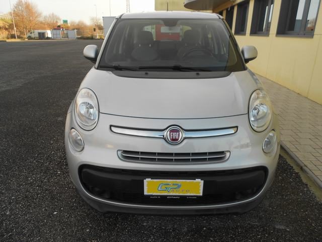 FIAT 500L usata, con Airbag