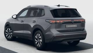 VOLKSWAGEN Tiguan usata, con Autoradio