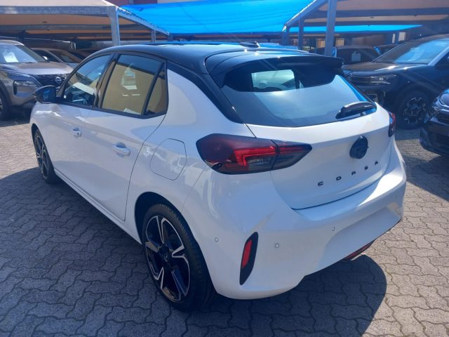 OPEL Corsa usata, con Airbag