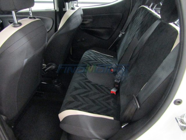 LANCIA Ypsilon usata, con Immobilizzatore elettronico