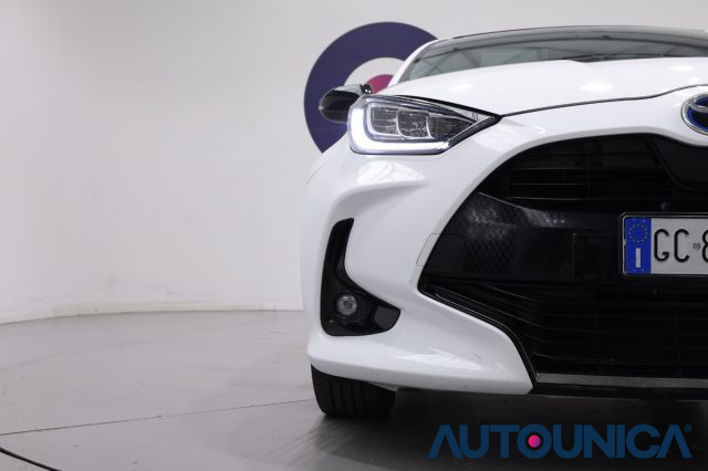 TOYOTA Yaris usata 42