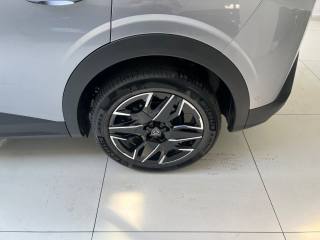 PEUGEOT 3008 usata, con Cruise Control