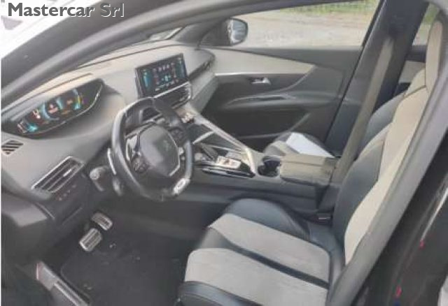 PEUGEOT 3008 usata, con Chiusura centralizzata