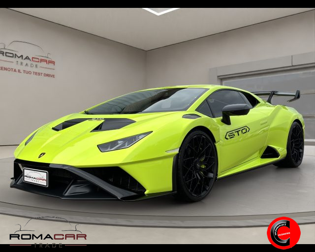 LAMBORGHINI Huracan usata, con Autoradio