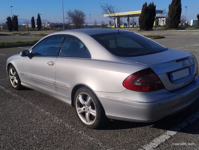 MERCEDES-BENZ CLK 270 usata, con Alzacristalli elettrici