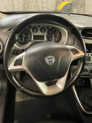 LANCIA Delta usata, con Autoradio