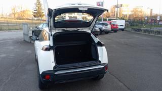 PEUGEOT 2008 usata, con Autoradio