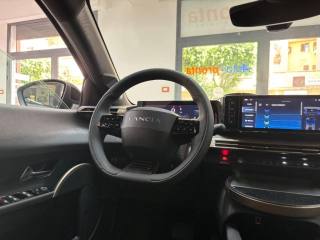 LANCIA Ypsilon usata, con ESP