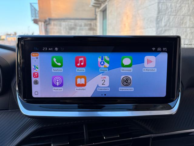 PEUGEOT 2008 usata, con Luci diurne LED