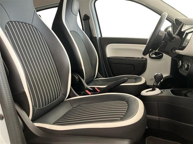 RENAULT Twingo usata 12