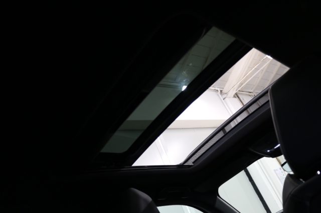 PEUGEOT 2008 usata, con Telecamera per parcheggio assistito