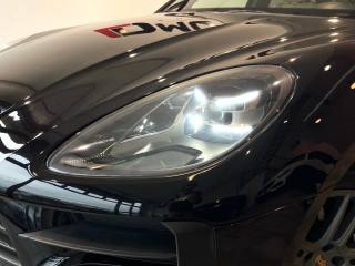 PORSCHE Macan usata, con Interni in pelle