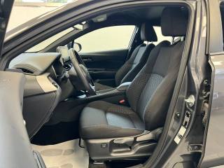 TOYOTA C-HR usata, con Controllo automatico clima