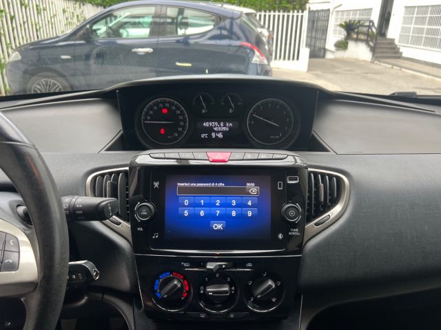 LANCIA Ypsilon usata, con Volante multifunzione