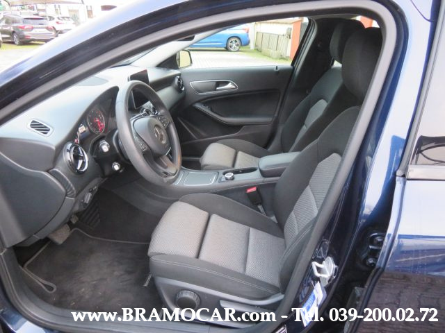 MERCEDES-BENZ GLA 180 usata, con Controllo trazione