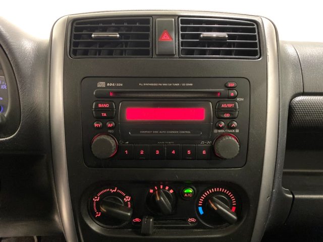 SUZUKI Jimny usata, con Interni in pelle