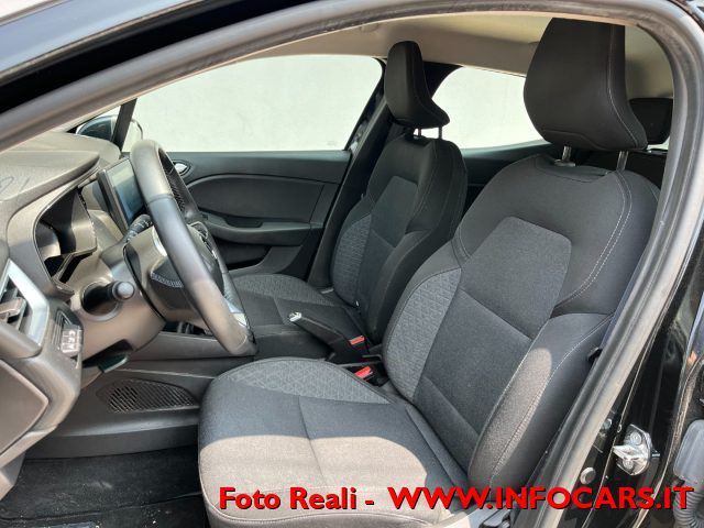 RENAULT Clio usata, con Alzacristalli elettrici