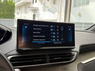 PEUGEOT 3008 usata, con Bluetooth