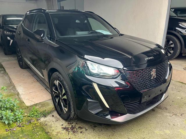 PEUGEOT 2008 usata, con Airbag