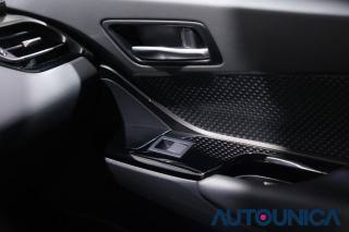 TOYOTA C-HR usata, con Luci diurne