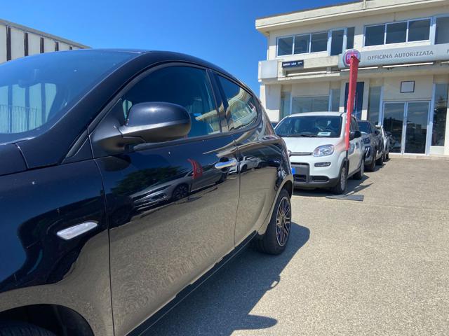 LANCIA Ypsilon usata, con Bluetooth
