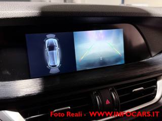 ALFA ROMEO Stelvio usata, con Park Distance Control