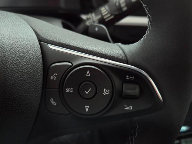 OPEL Grandland usata, con Airbag