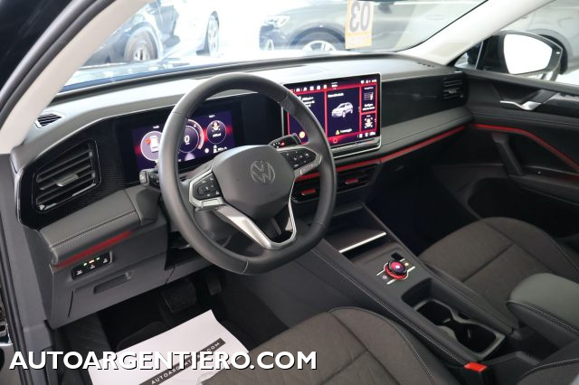 VOLKSWAGEN Tiguan usata, con Autoradio
