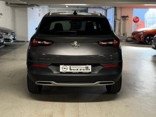 OPEL Grandland usata, con Boardcomputer