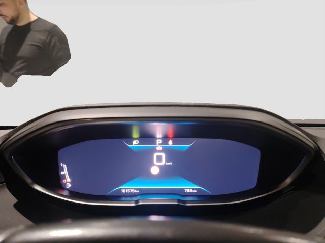 PEUGEOT 3008 usata 10