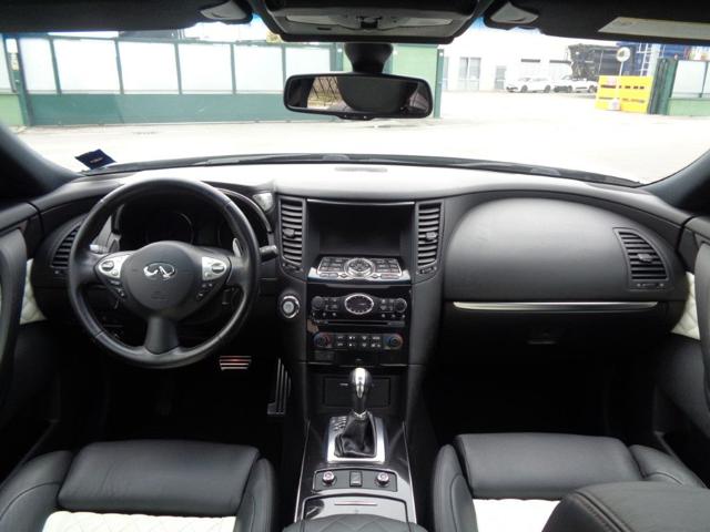 INFINITI FX30 usata, con Boardcomputer