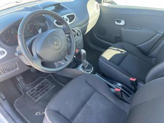 RENAULT Clio usata, con Alzacristalli elettrici