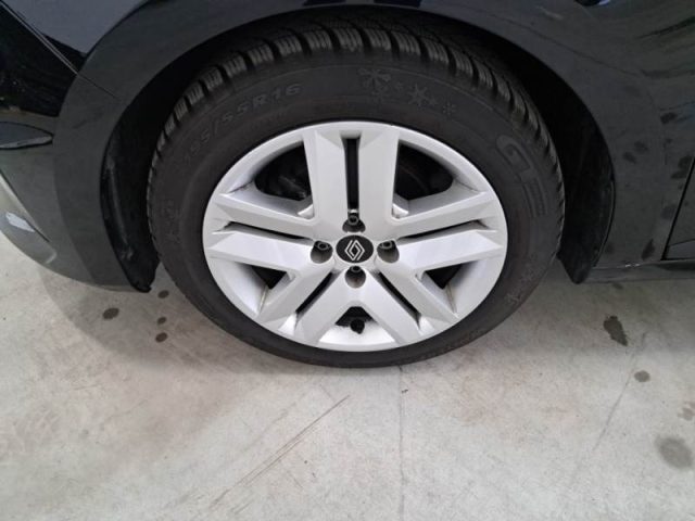 RENAULT Clio usata, con Fendinebbia