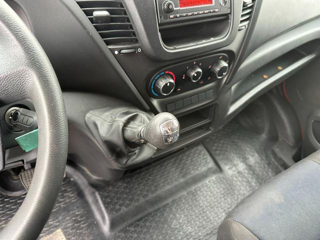 IVECO Daily usata, con Volante multifunzione