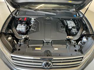 VOLKSWAGEN Touareg usata, con Cerchi in lega