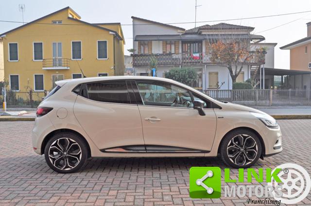 RENAULT Clio usata, con Autoradio