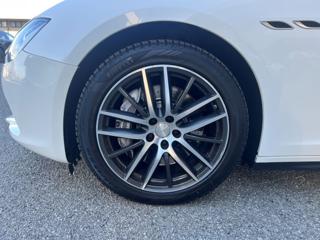 MASERATI Ghibli usata, con Cerchi in lega