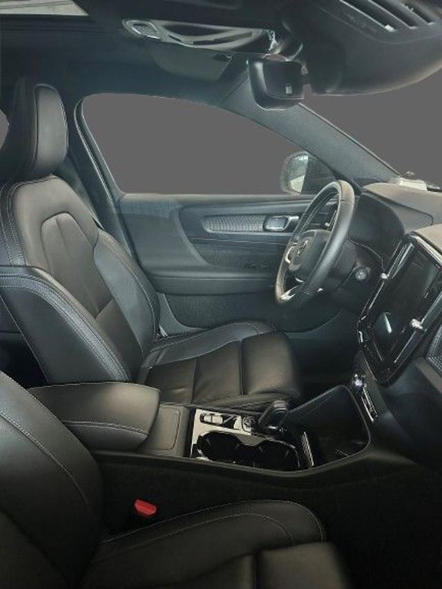 VOLVO XC40 usata, con Airbag